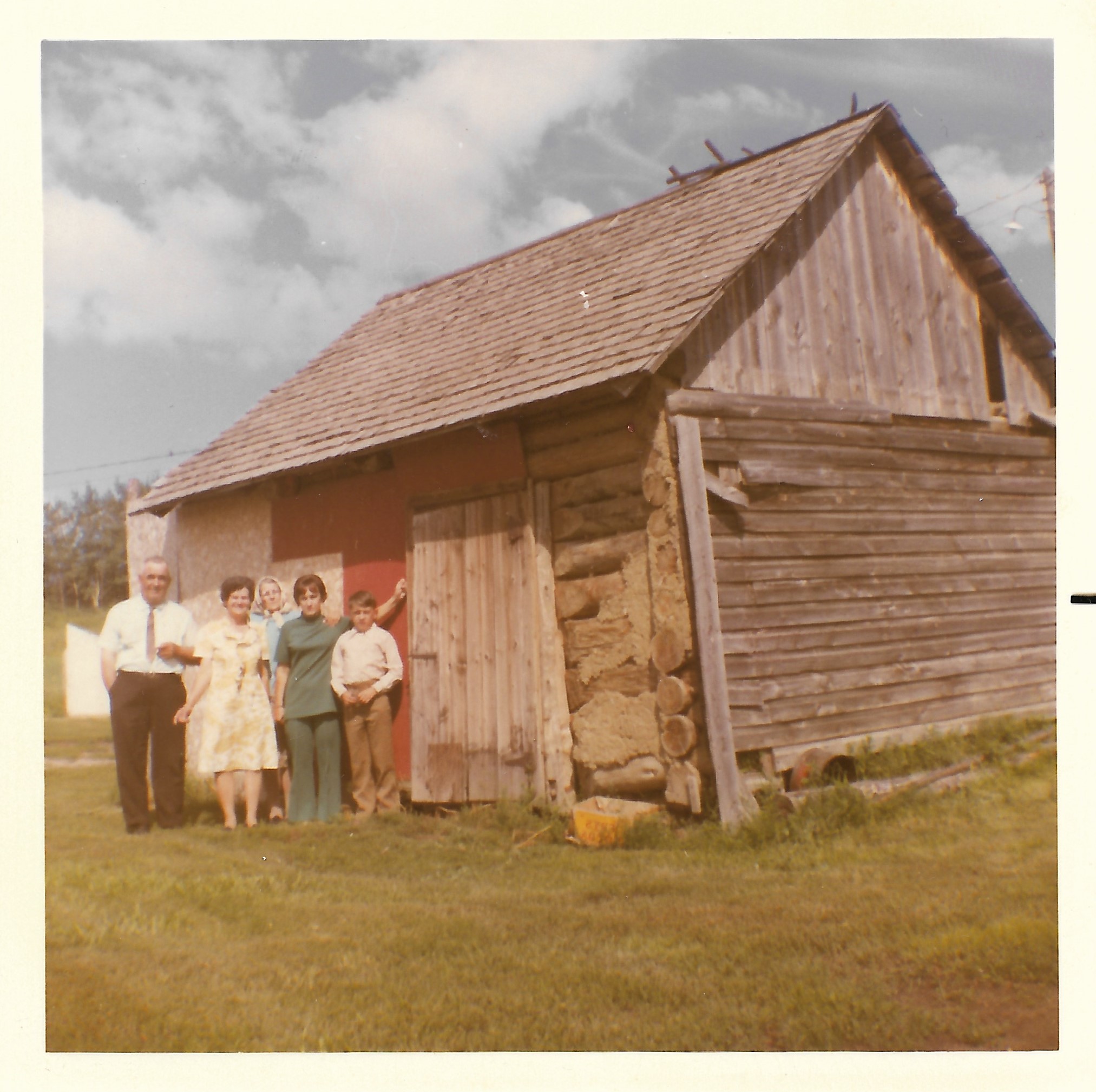 Popowich homestead in Smoky Lake – place of Annie’s birth Popowich homestead in Smoky Lake – place of Annie’s birth