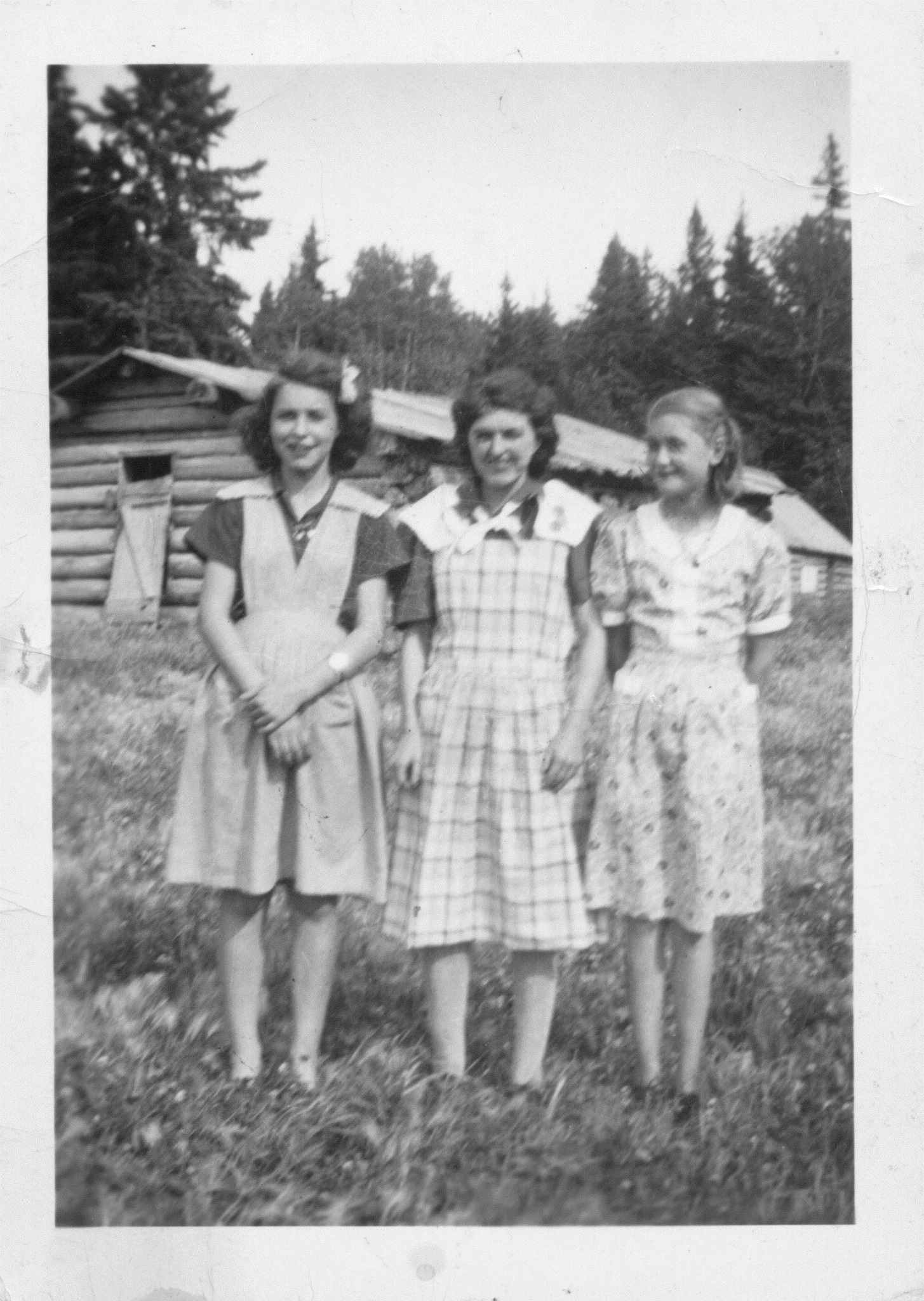 Hattie, May, and Cecil at original home in Sawdy.