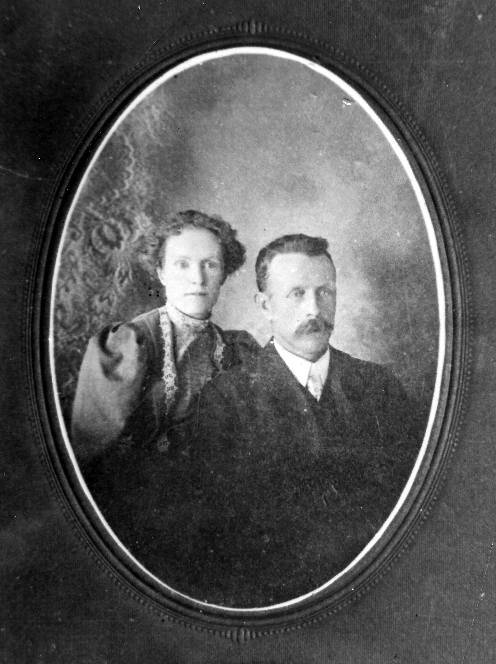 John Hopps and Eva Tucker wedding photo – July 5, 1905 John Hopps and Eva Tucker wedding photo – July 5, 1905