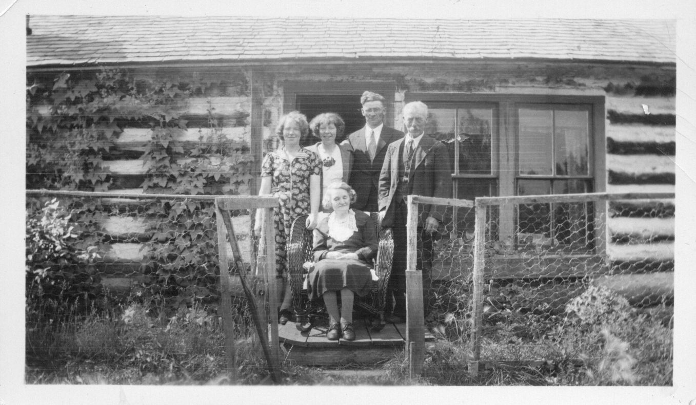 Gwen Hopps, Laura Ray, Harold Ray Gwen Hopps, Laura Ray, Harold Ray