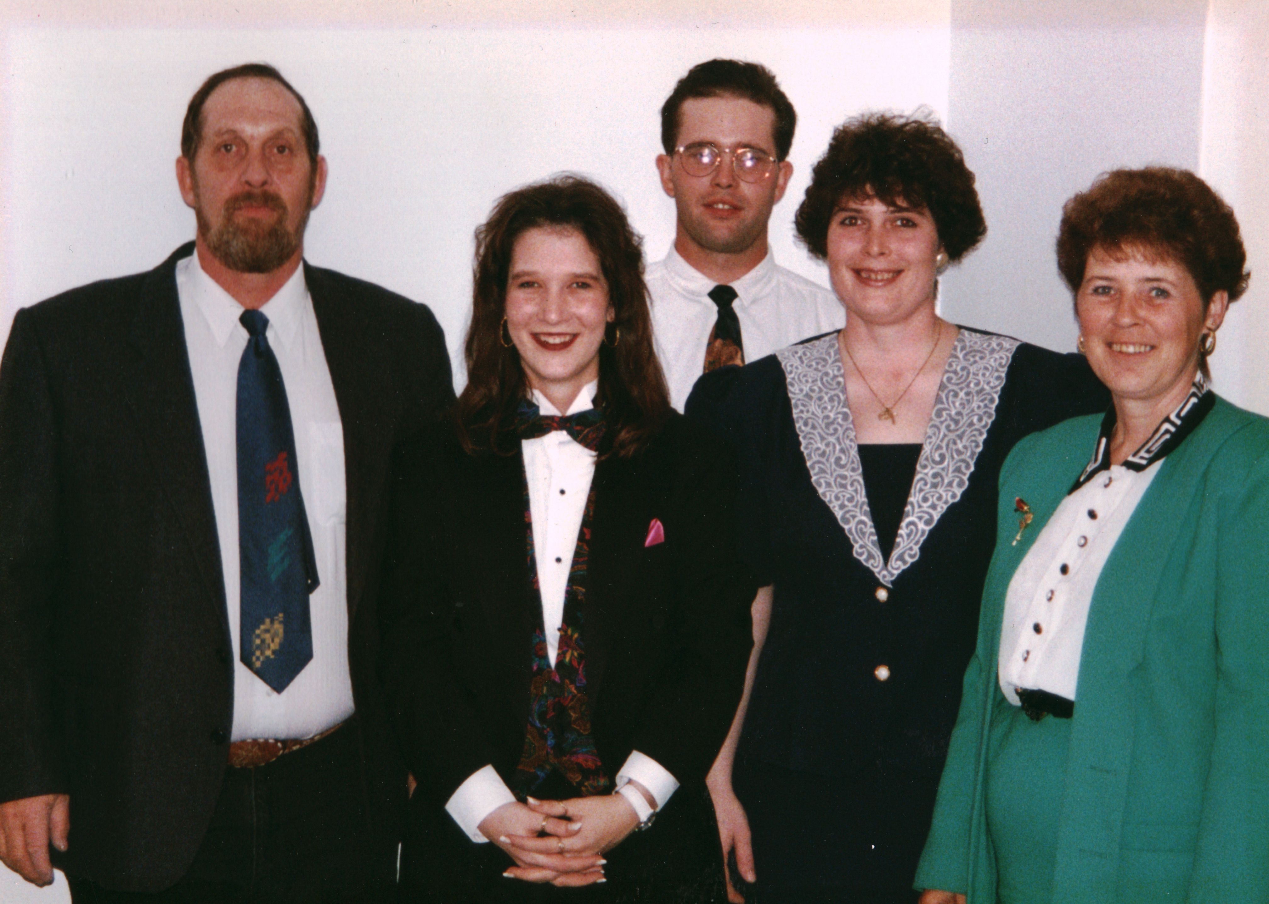Jack, Jocelyn, Glenn, Jacki, and Shirley. 1995. Jack, Jocelyn, Glenn, Jacki, and Shirley. 1995.