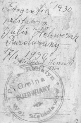 (b) Julia's passport photo, back. 1930 (b) Julia's passport photo, back. 1930