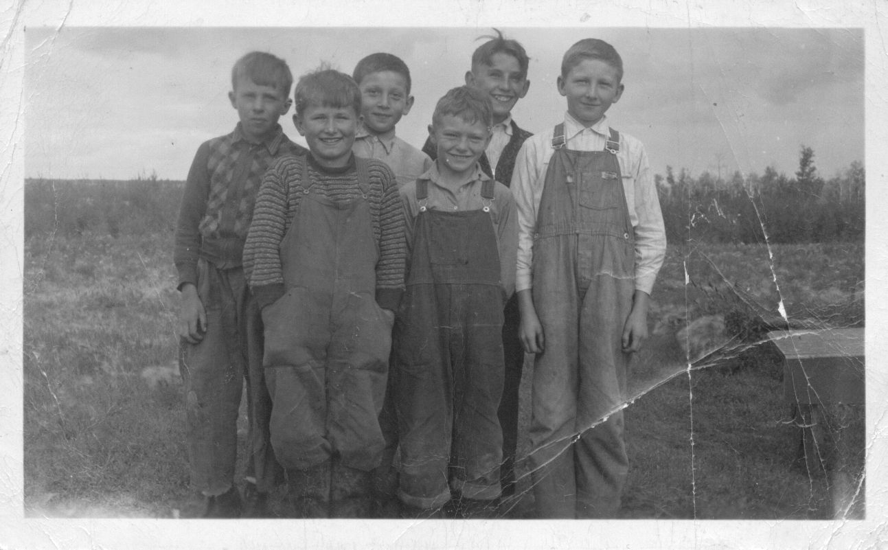 Edward Choney, Mike Turkawski, Mike Gidora, Walter Marchuk, Louis Nimco, Ted Turkawski at New Pine Creek log school for catechism. Circa 1946. Edward Choney, Mike Turkawski, Mike Gidora, Walter Marchuk, Louis Nimco, Ted Turkawski at New Pine Creek log school for catechism. Circa 1946.