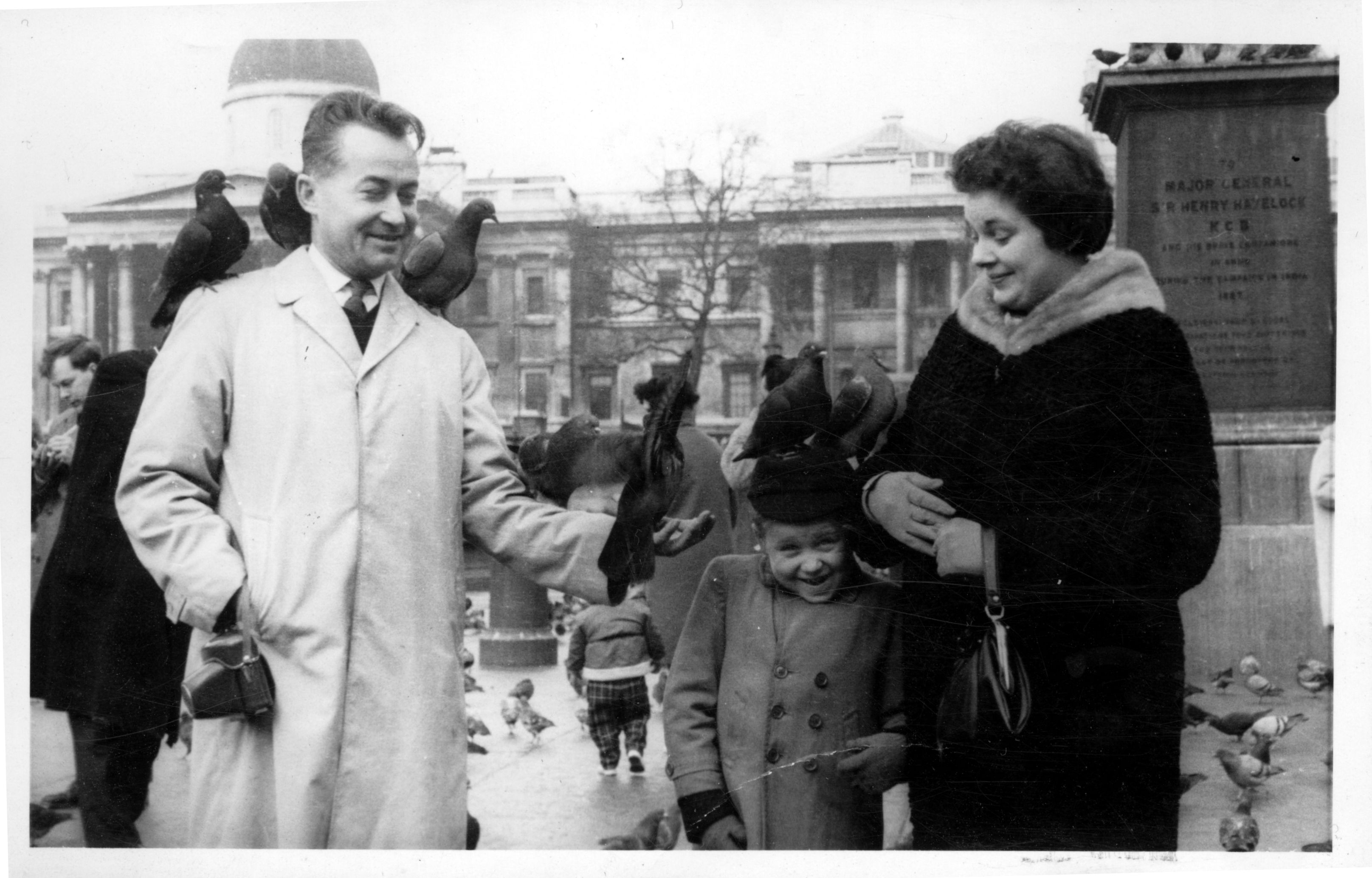 Tony, Gary, and Wilma. Trafalgar Square, London. 1962 Tony, Gary, and Wilma. Trafalgar Square, London. 1962