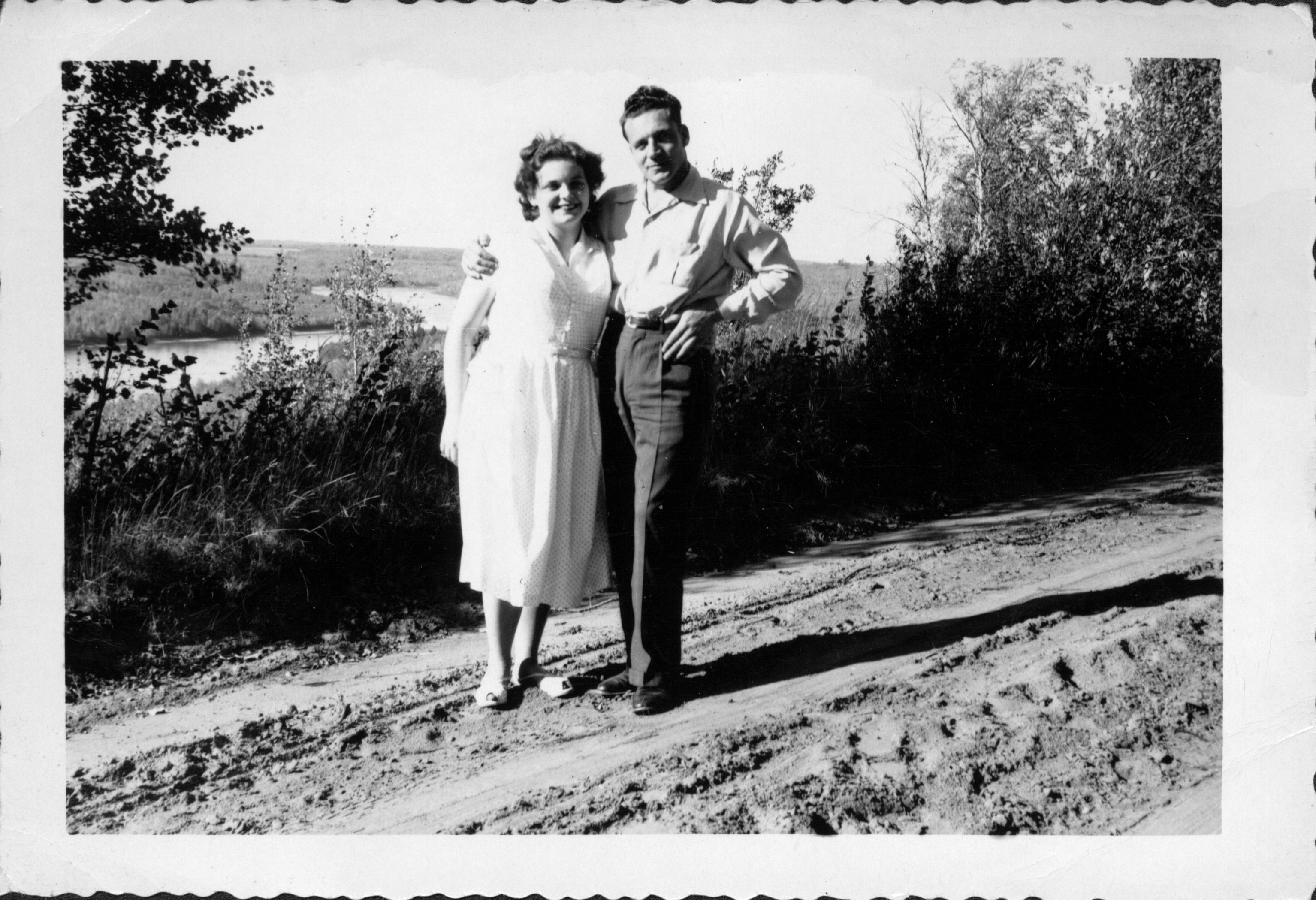 Wilma with friend Bob Garton. 1952 Wilma with friend Bob Garton. 1952