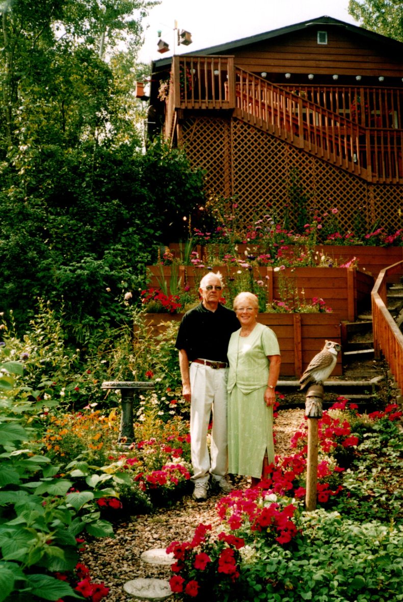 Doug and Win at Island Lake cottage
