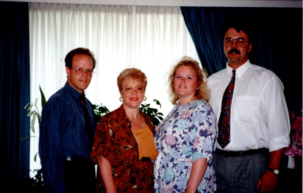 Vernon, Win, Leah and Tom